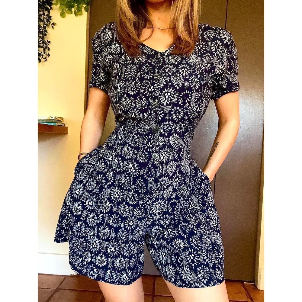 Vintage floral pattered romper